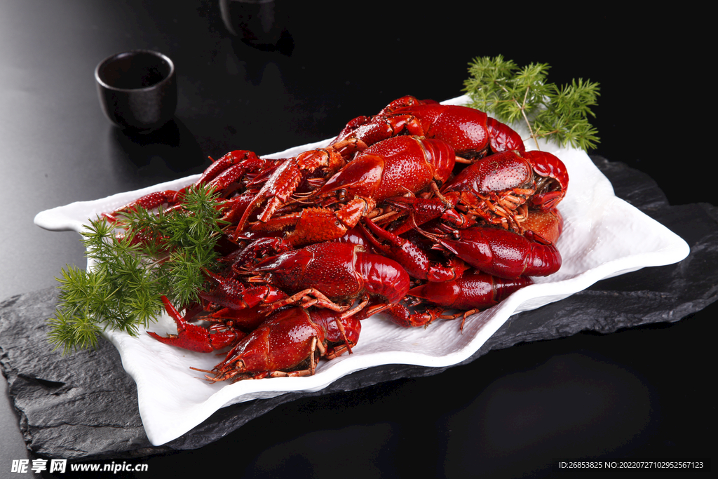  麻辣小龙虾