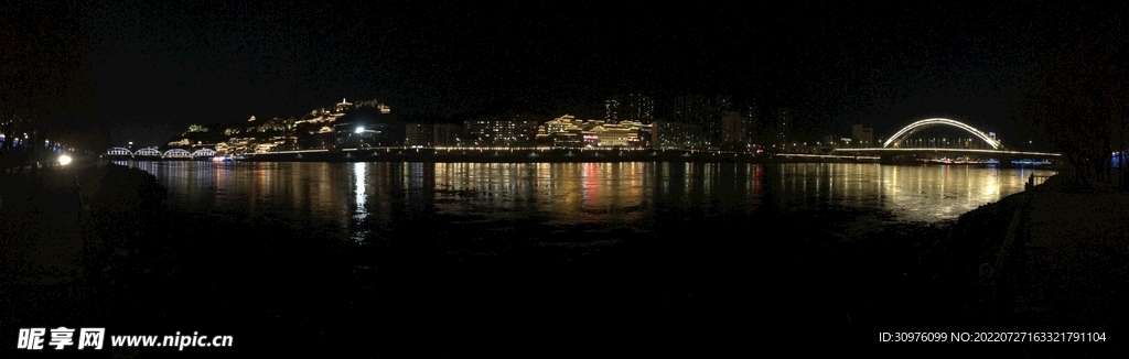 黄河夜色