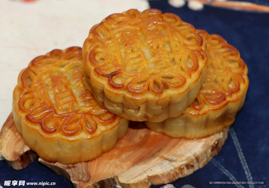 蛋黄月饼