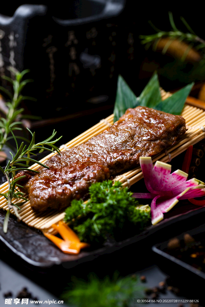 牛排烤肉美食