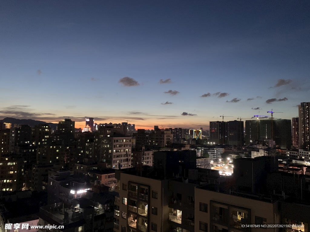 城市