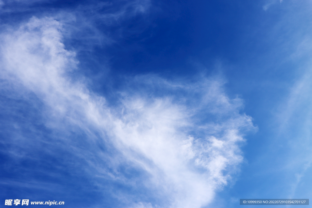蓝天白云