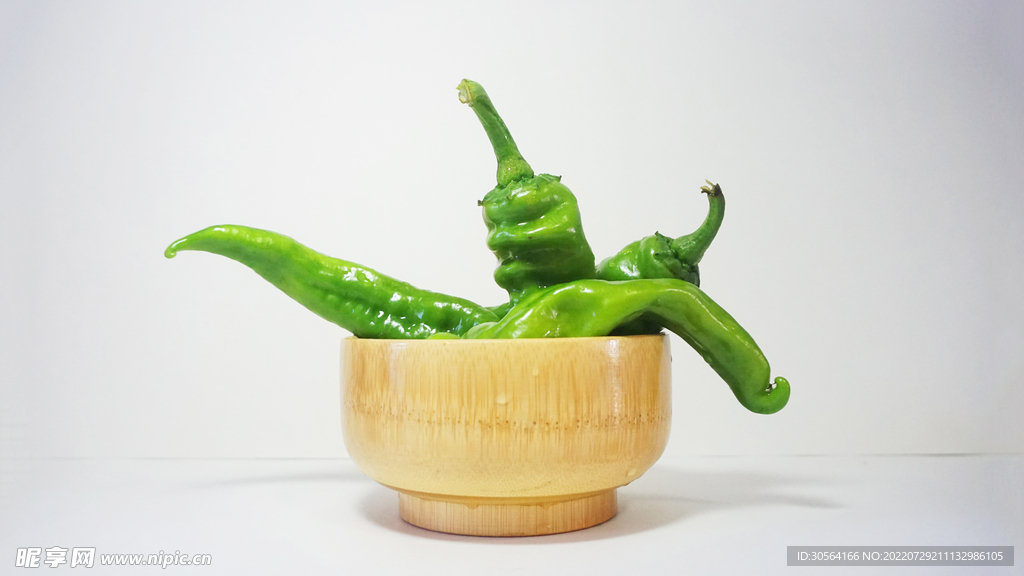新鲜青椒蔬菜食材