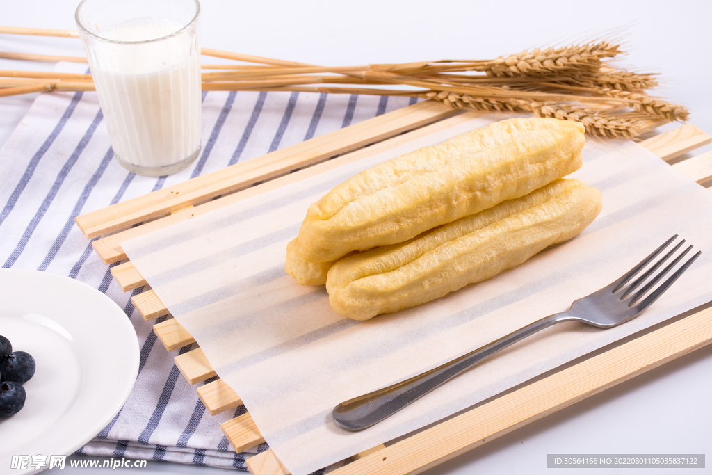 油炸油条早餐美食