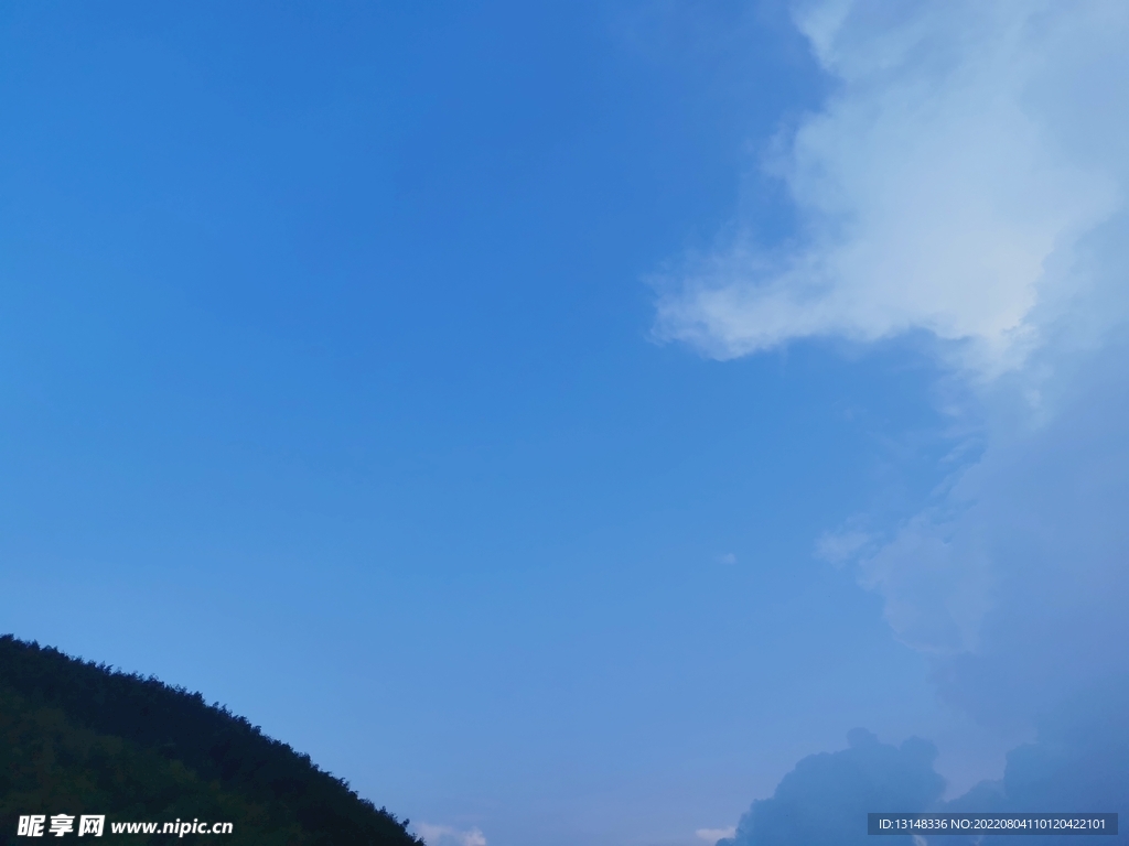 天空