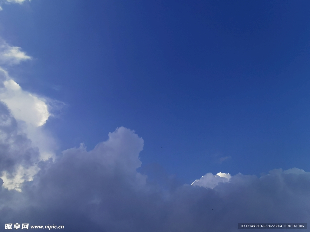 天空