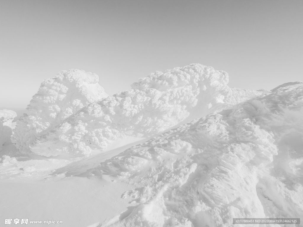 雪山
