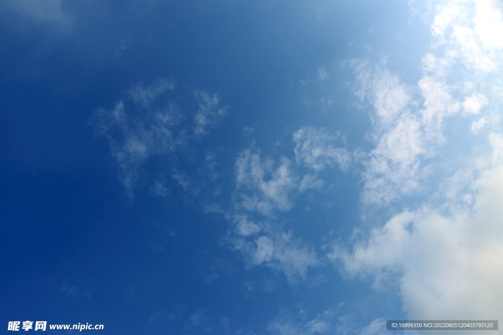 蓝天白云