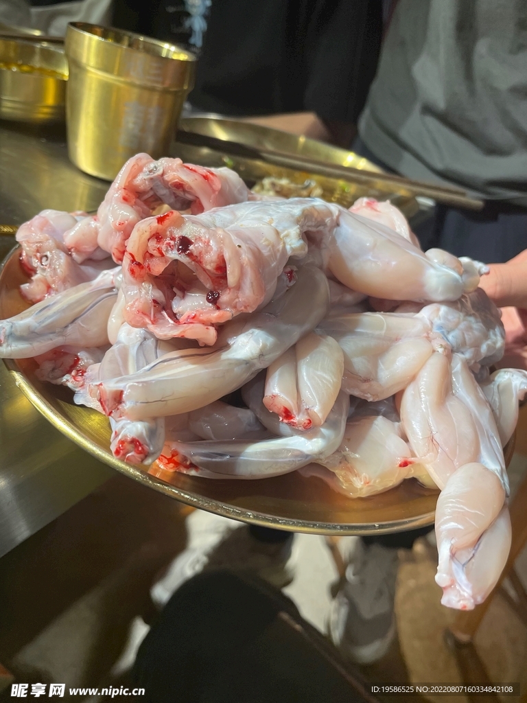 生牛蛙