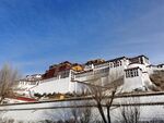 西藏布达拉宫仰视