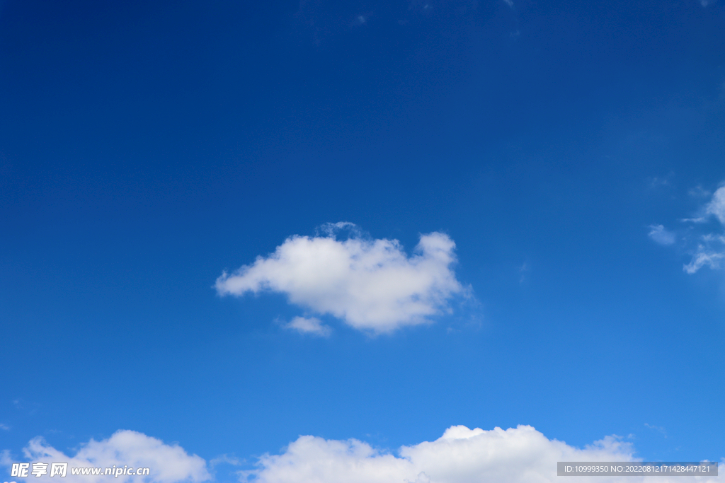蓝天白云