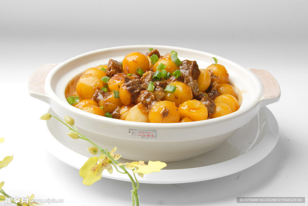 牛肉焖土豆