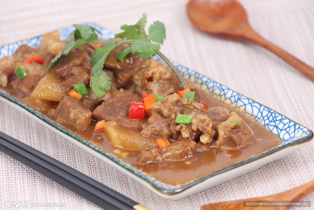 萝卜牛腩