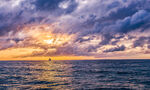  海面夕阳