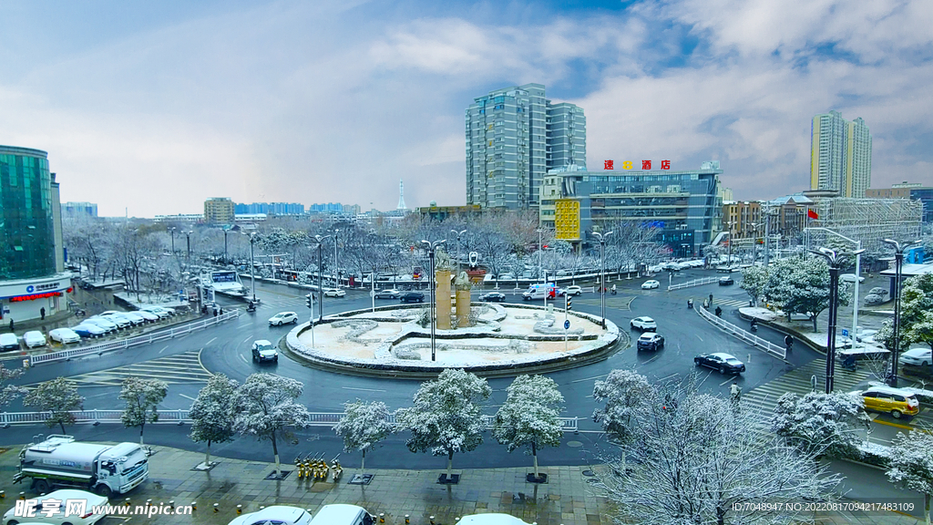 三羊开泰  圆盘路 雪天