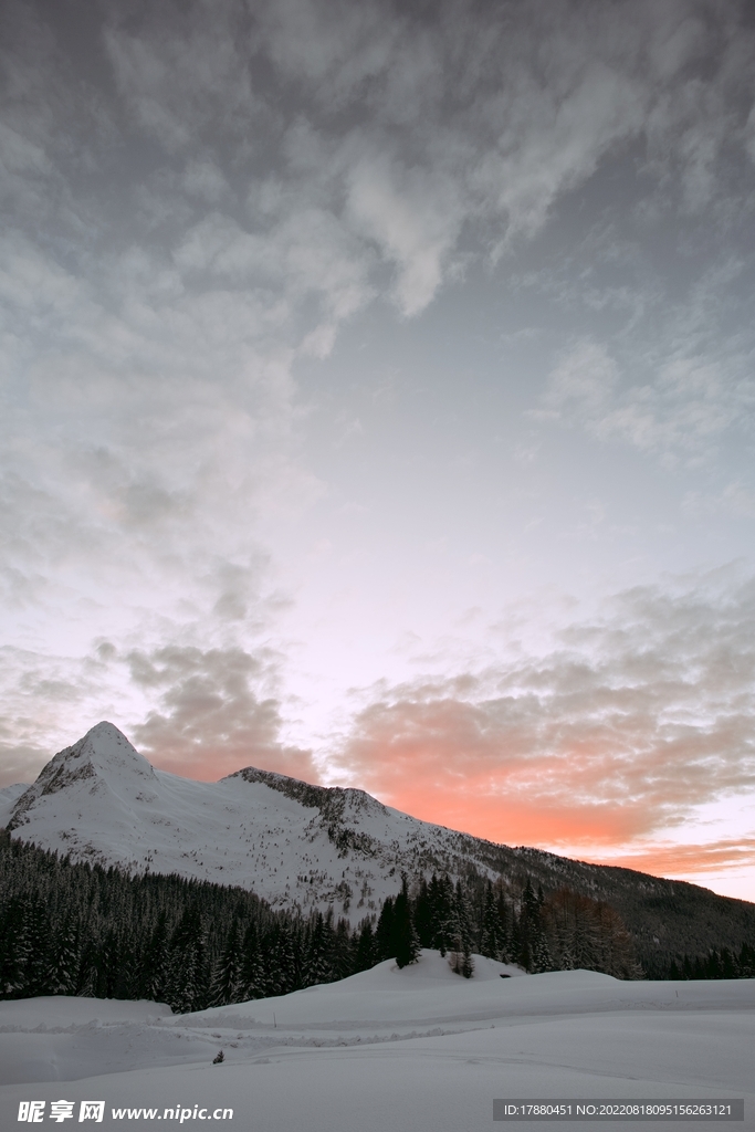 雪山