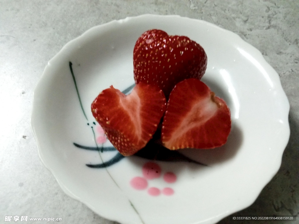 草莓