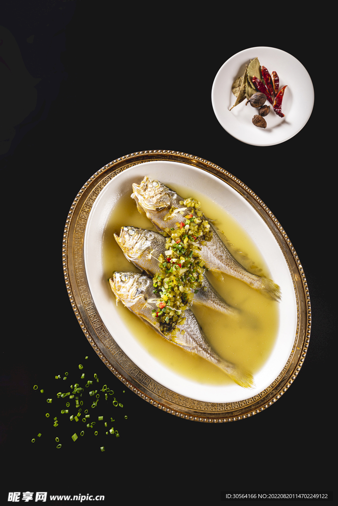酸菜小黄鱼美食