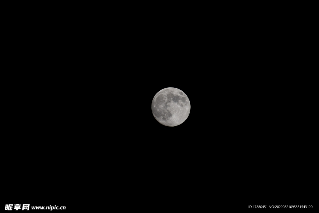 月亮