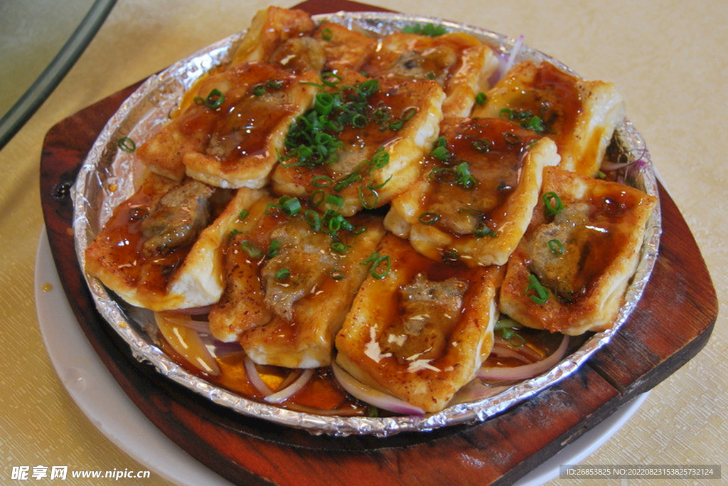 铁板让豆腐