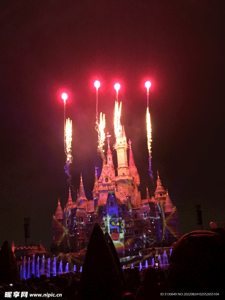 迪士尼城堡烟花