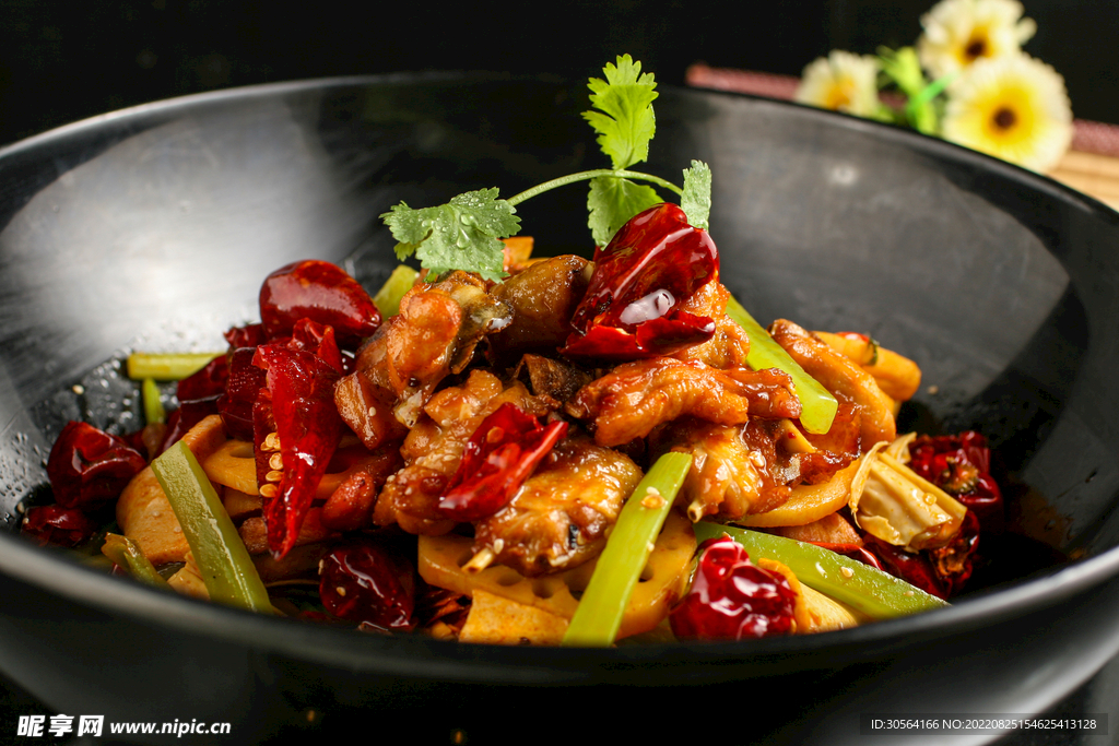 红烧麻辣鸡块