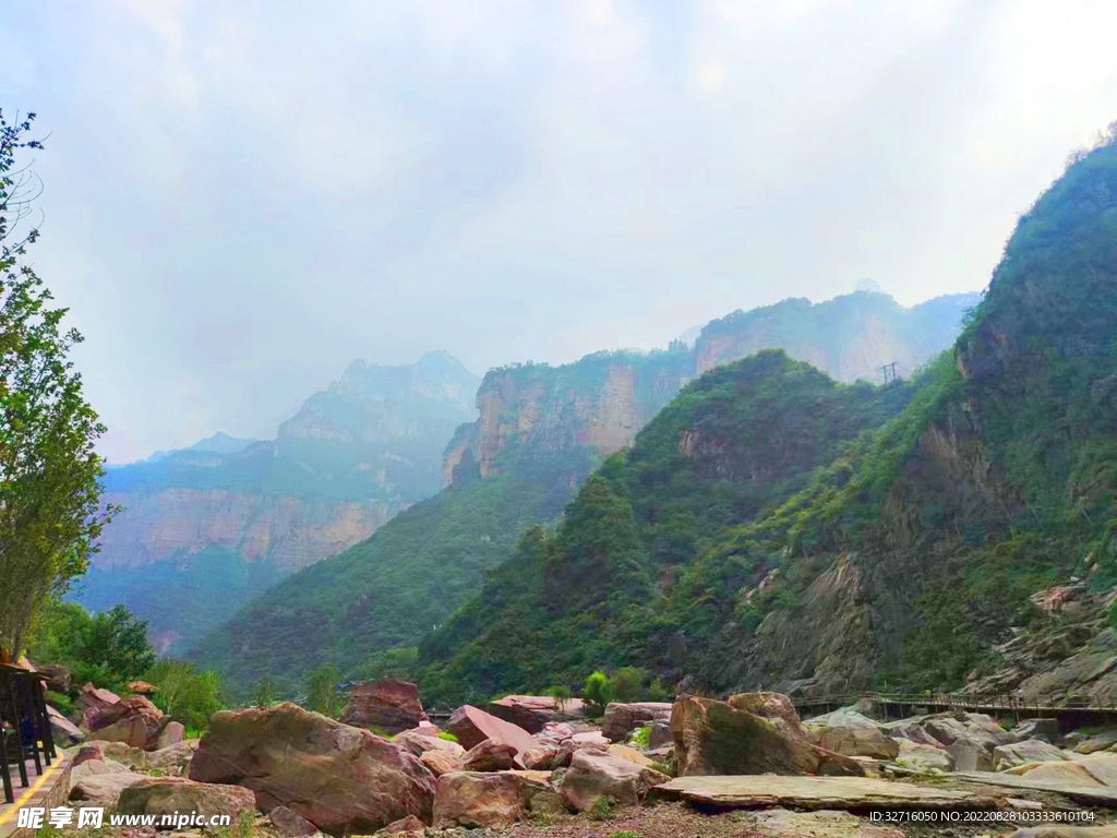 宝泉山水风景