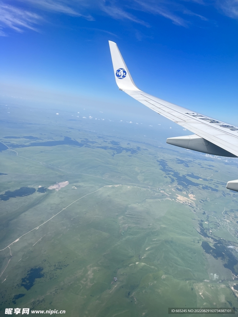 飞机上空