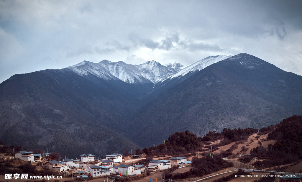 高山