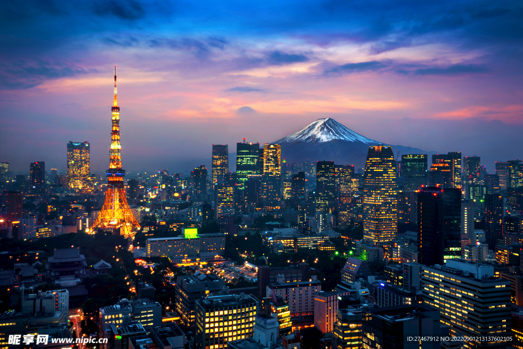 日本东京东京塔夜景照片