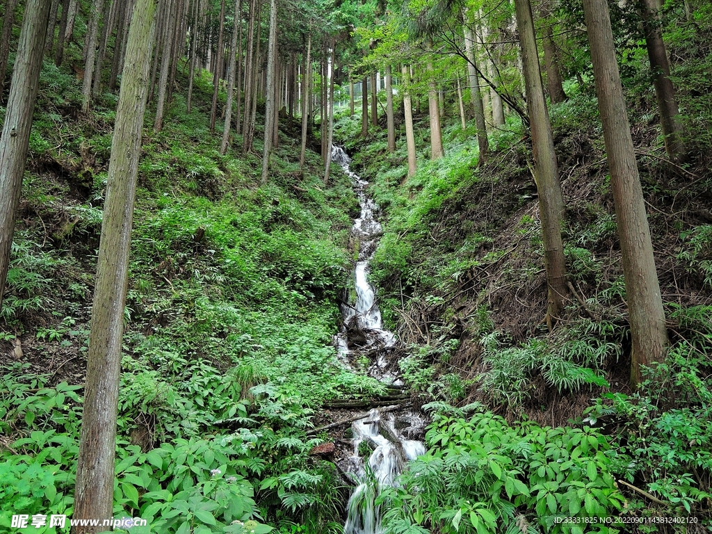 瀑布