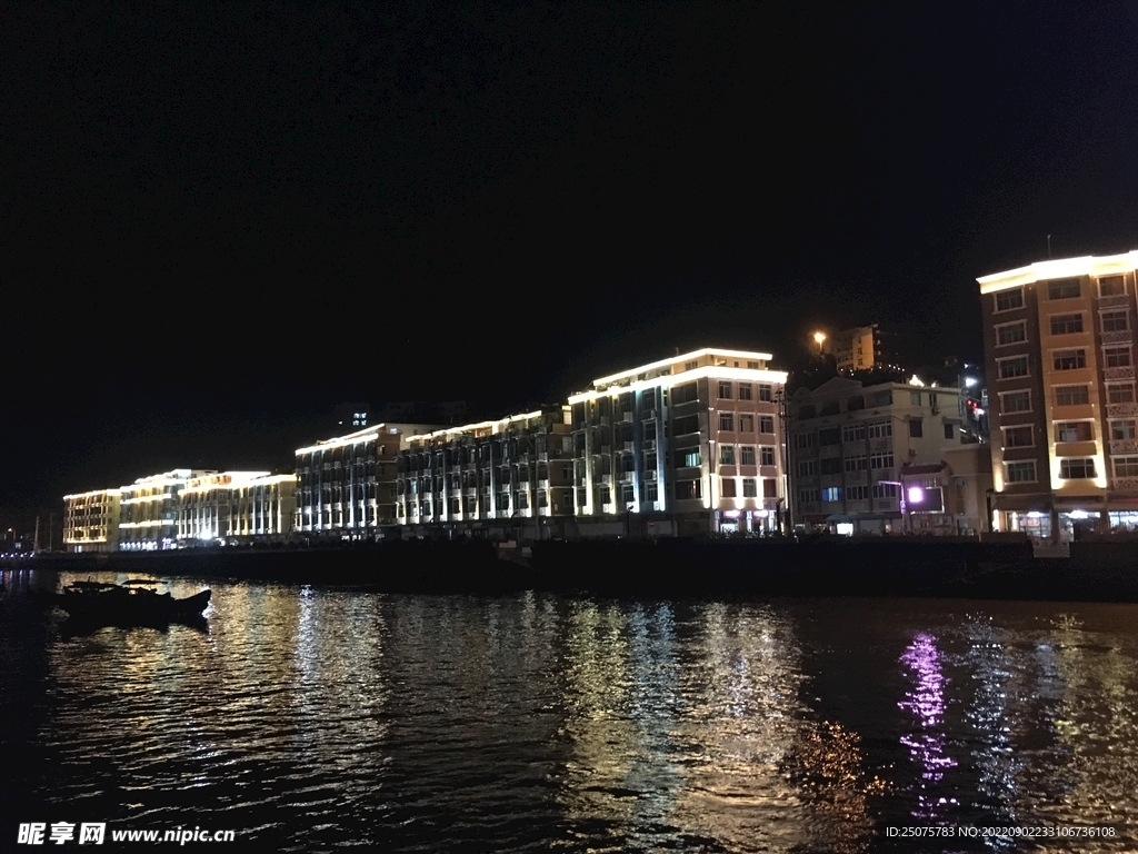 小渔镇夜景