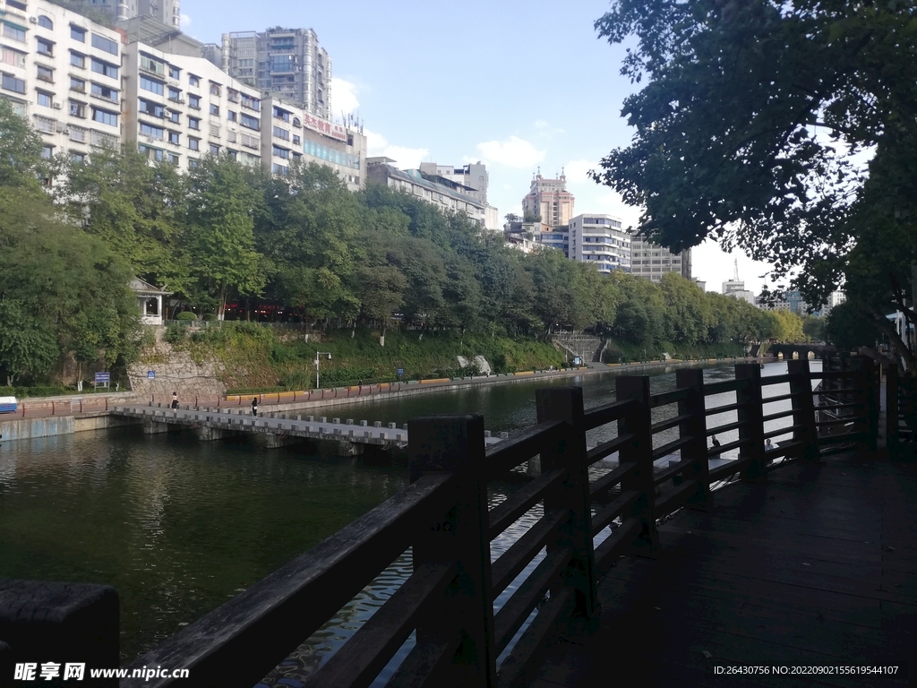 遵义湘江河城市风光