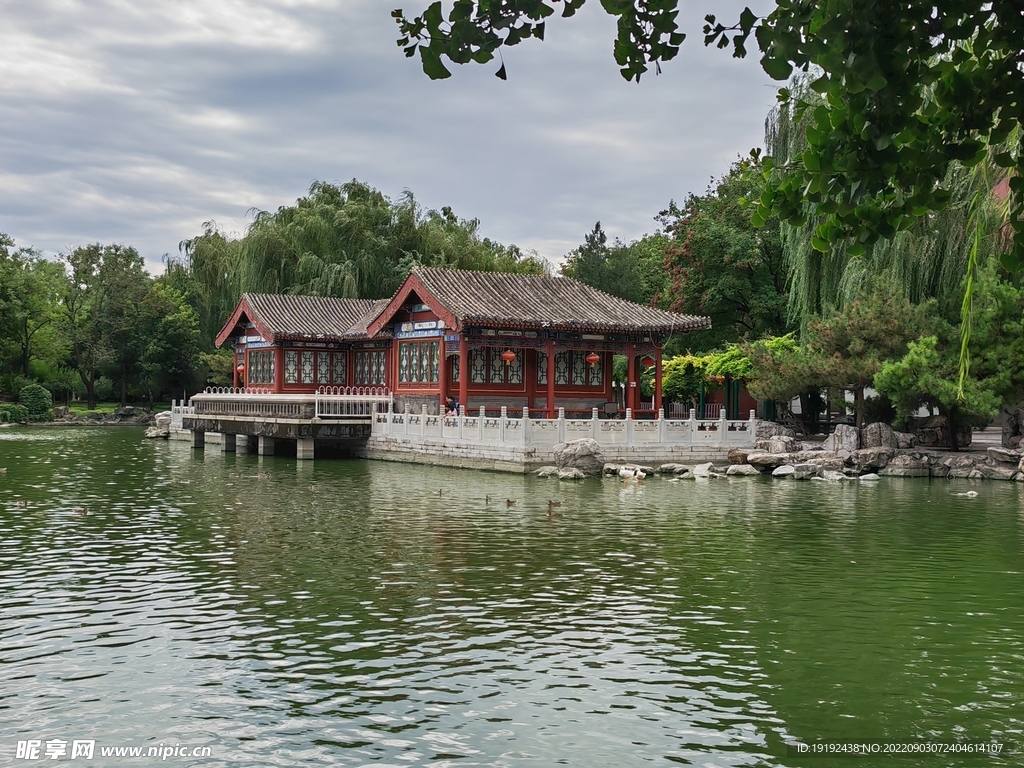 湖水风景 