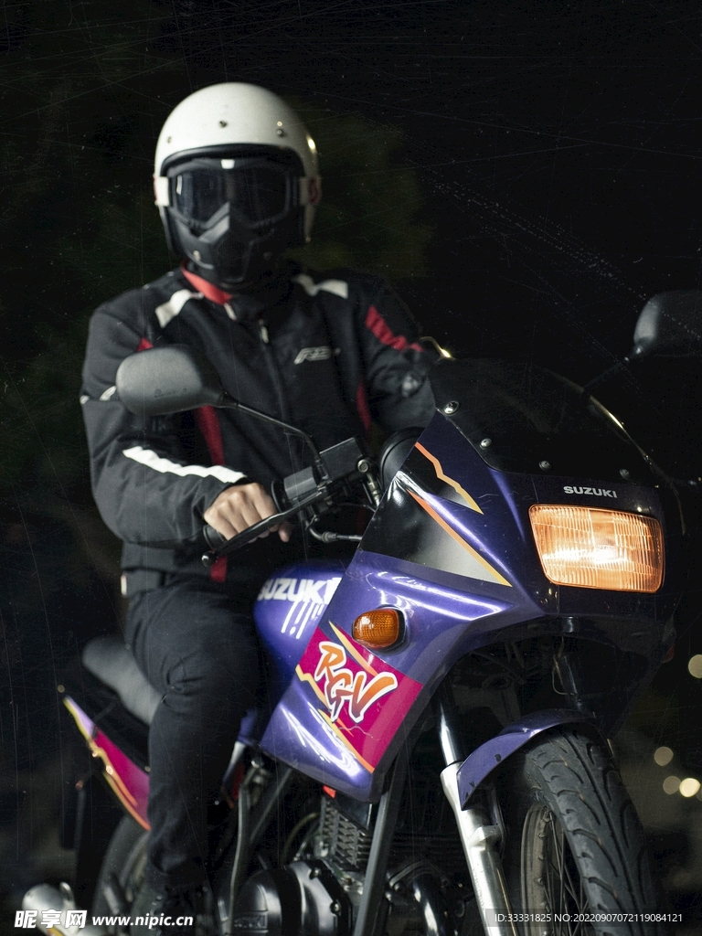 摩托车