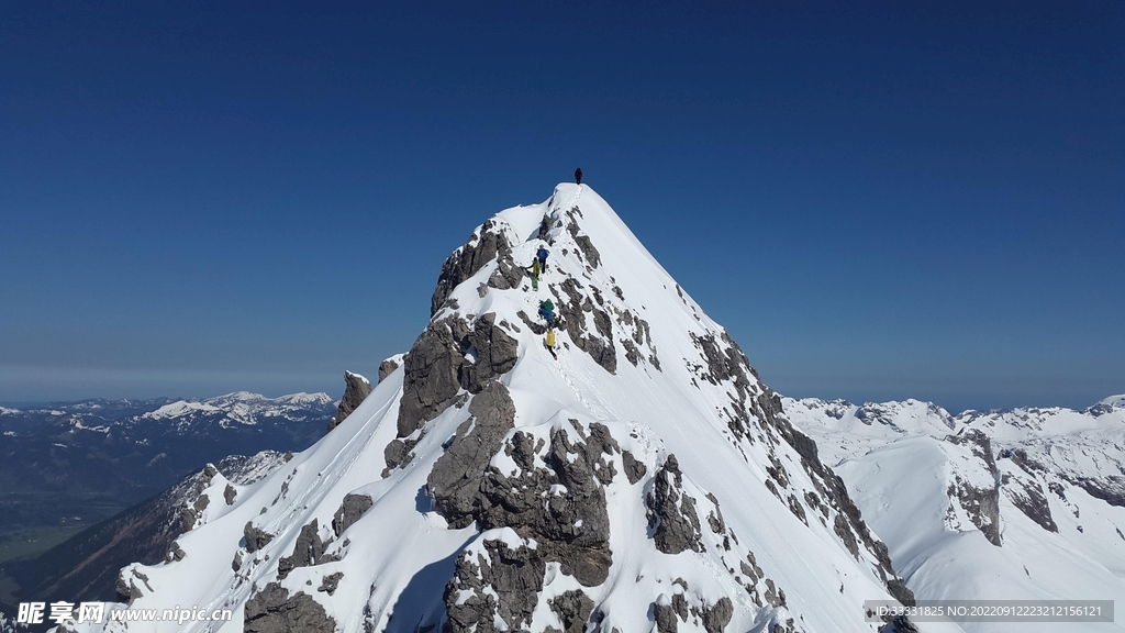 阿尔卑斯山