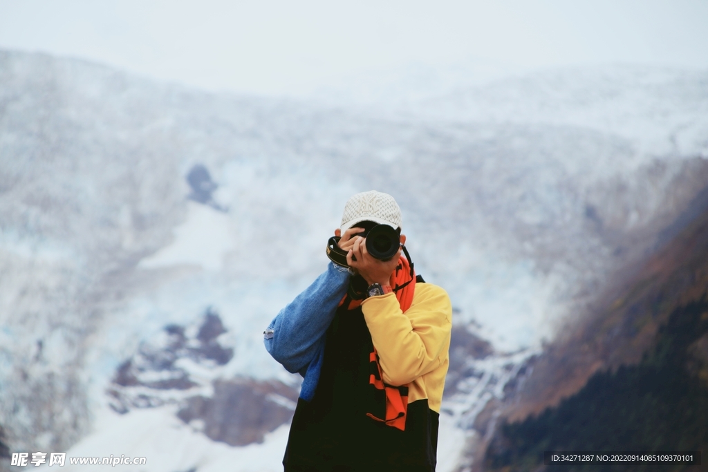 雪山面前