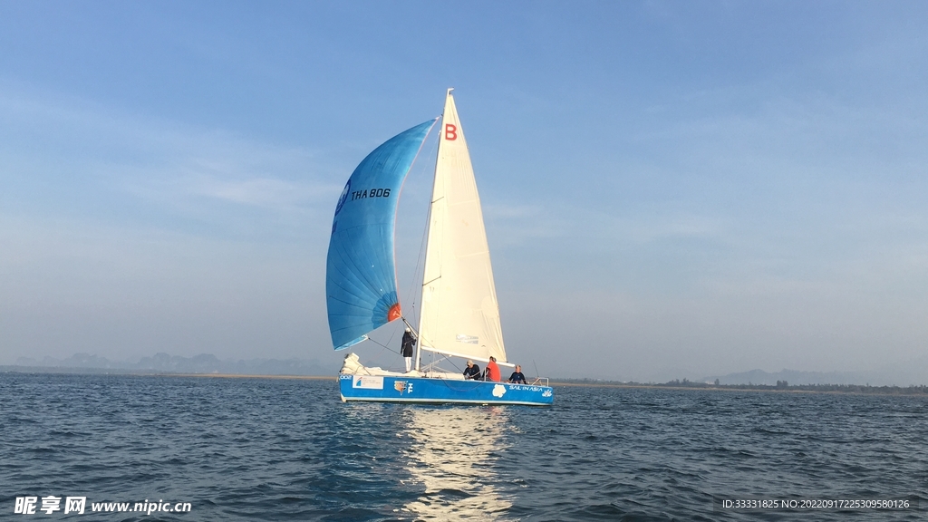 帆船