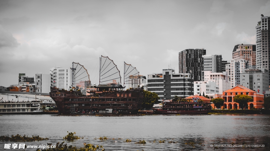 帆船