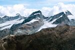 高山雪山山脉