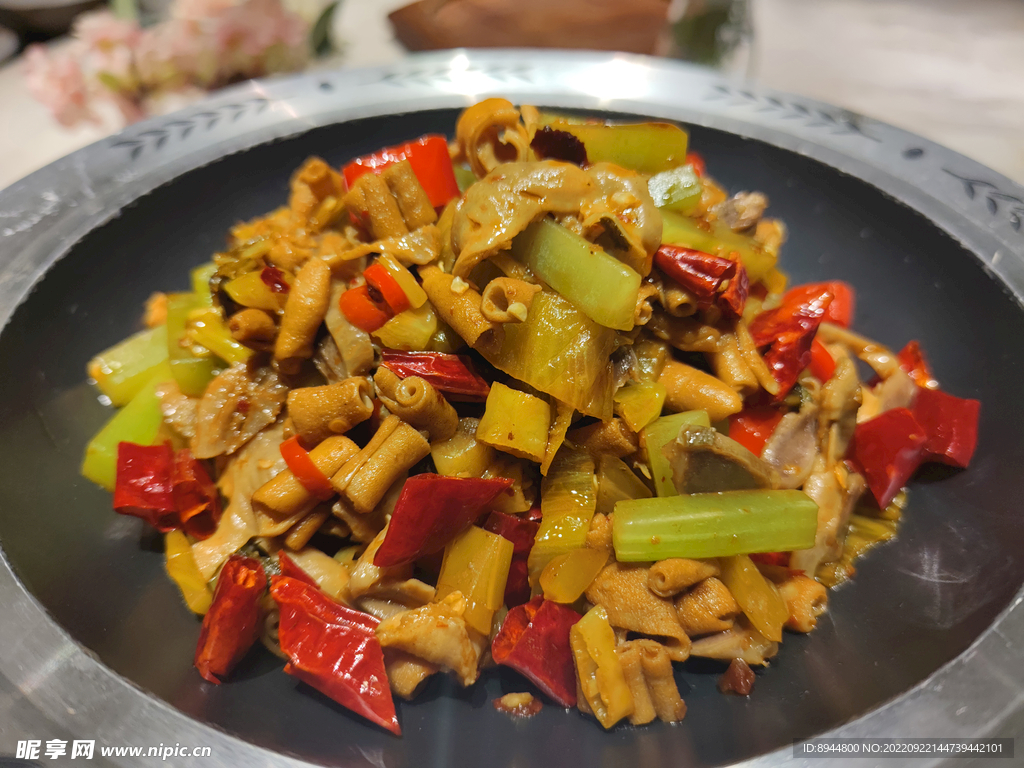 干锅鸡杂