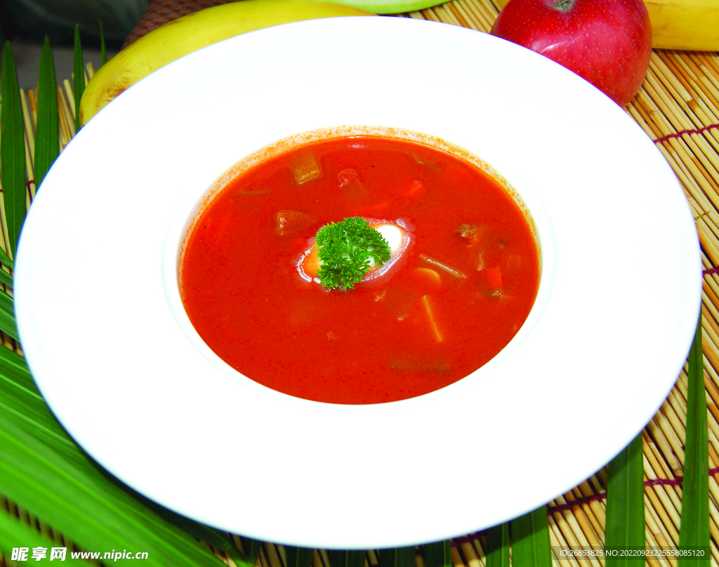 传统的俄罗斯菜。罗宋汤是俄罗斯最受欢迎的汤。插画图片素材_ID:416239947-Veer图库