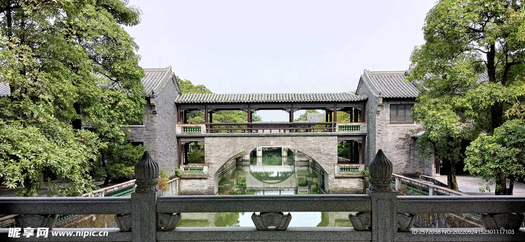 东莞粤晖园