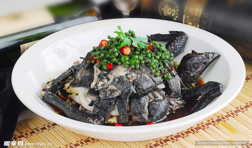 椒王乌鸡