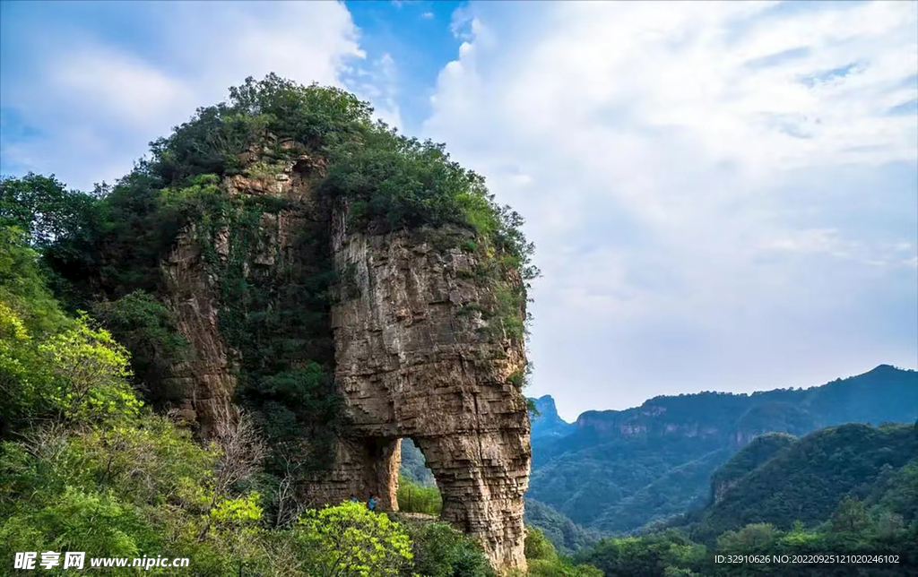 象鼻山