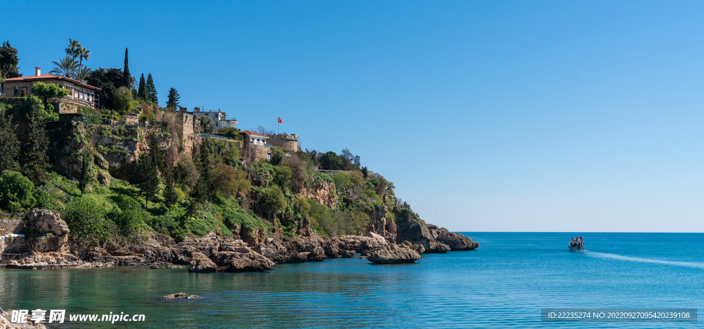 沙滩大海日间美景