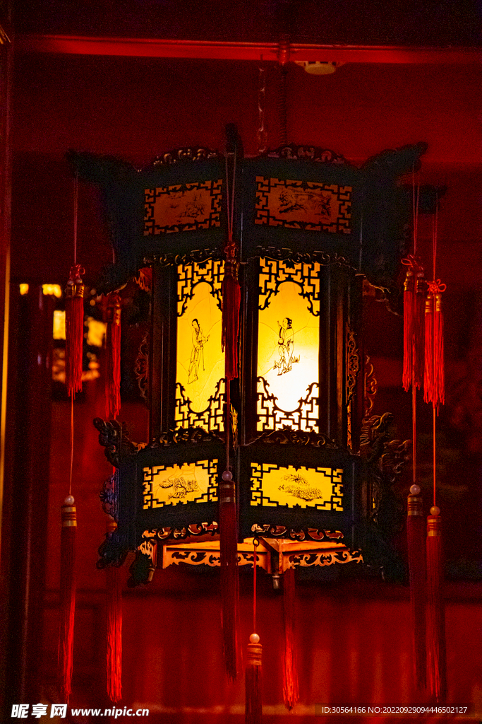 复古灯笼