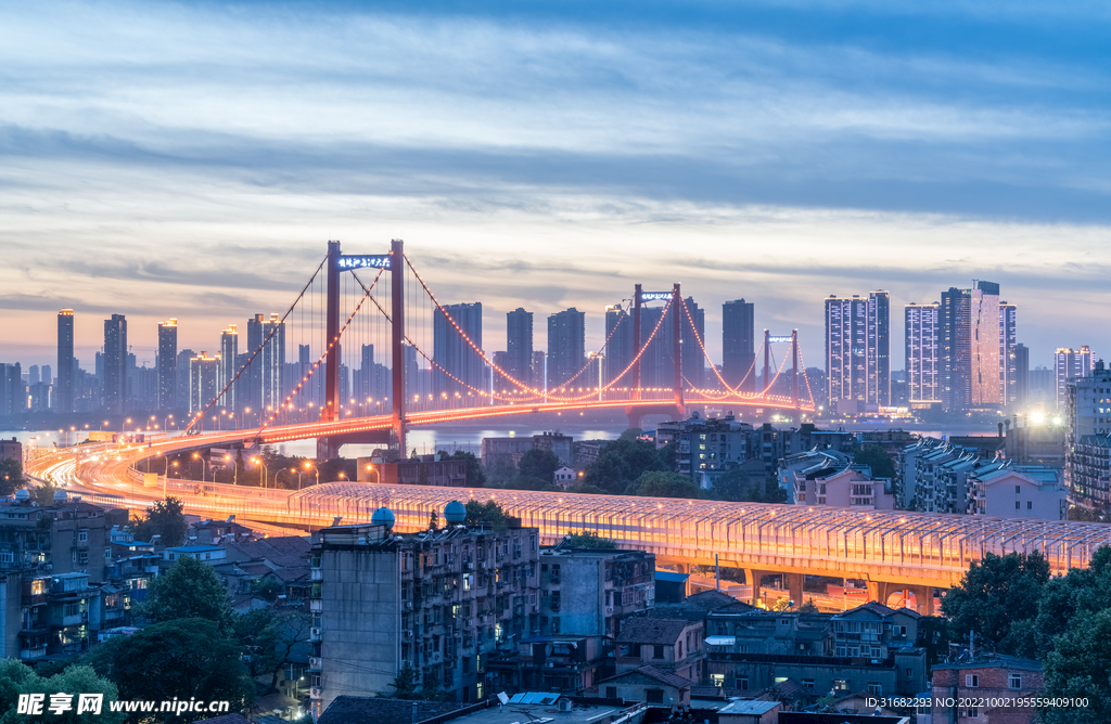 高速路夜景