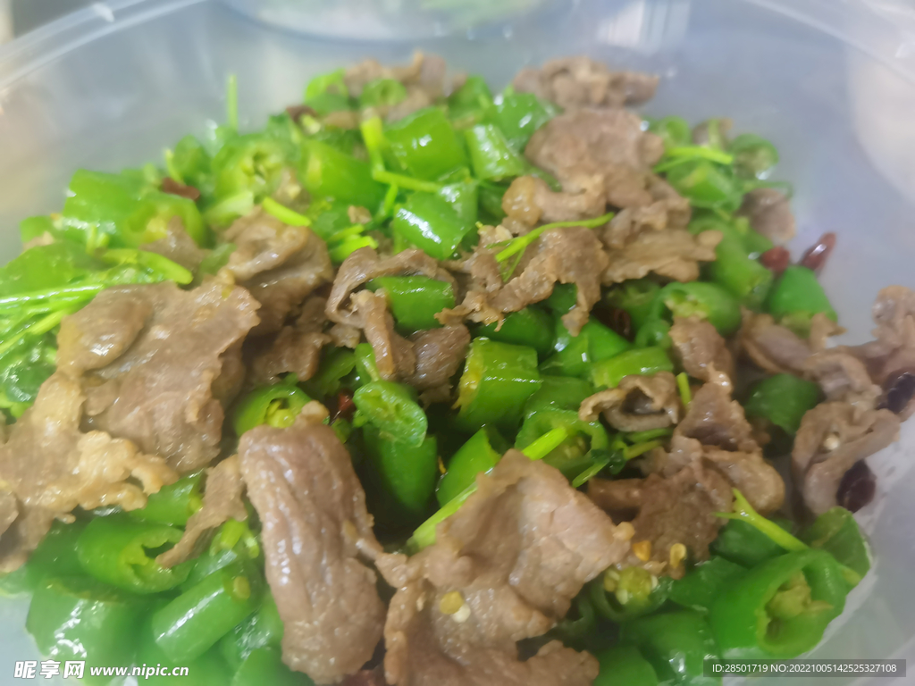 小炒黄牛肉
