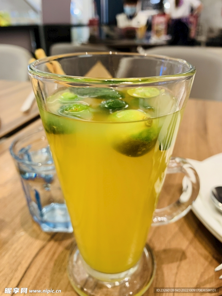 柠檬茶
